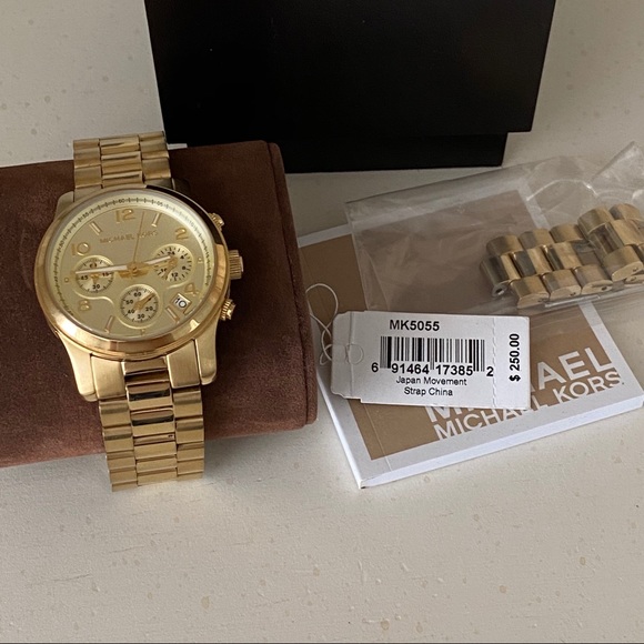 Michael Kors MK5055 Runway Chronograph Gold Watch - Picture 8 of 12